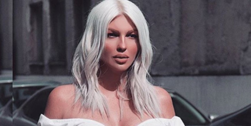 Jelena Karleusa yürek hoplattı