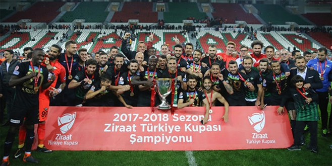 Ziraat Türkiye Kupası Akhisarspor'un