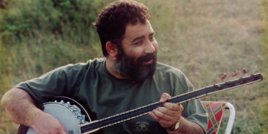 Polisten lokantacıya Ahmet Kaya dayağı