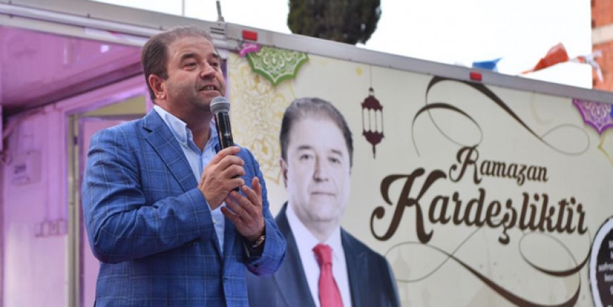 Sevgi Sofrası Zümrütevler’de kuruldu