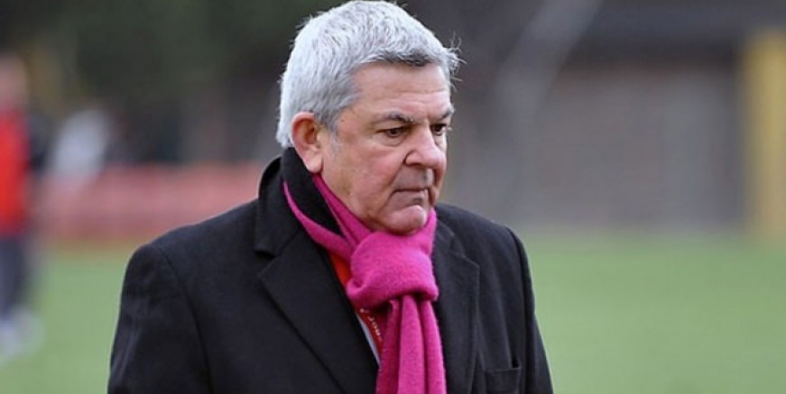Ümit Kayıhan yaşamını yitirdi