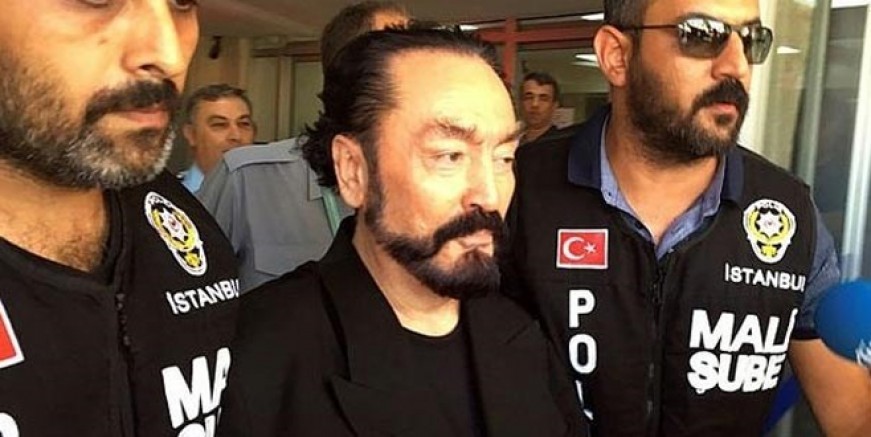 Adnan Oktar operasyonundan iğrenç detaylar!