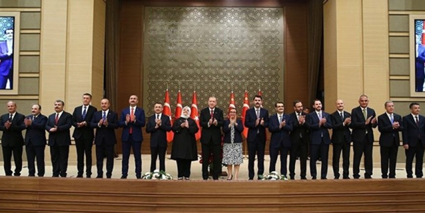 AK Parti Meclis'te 4 koltuk kaybetti