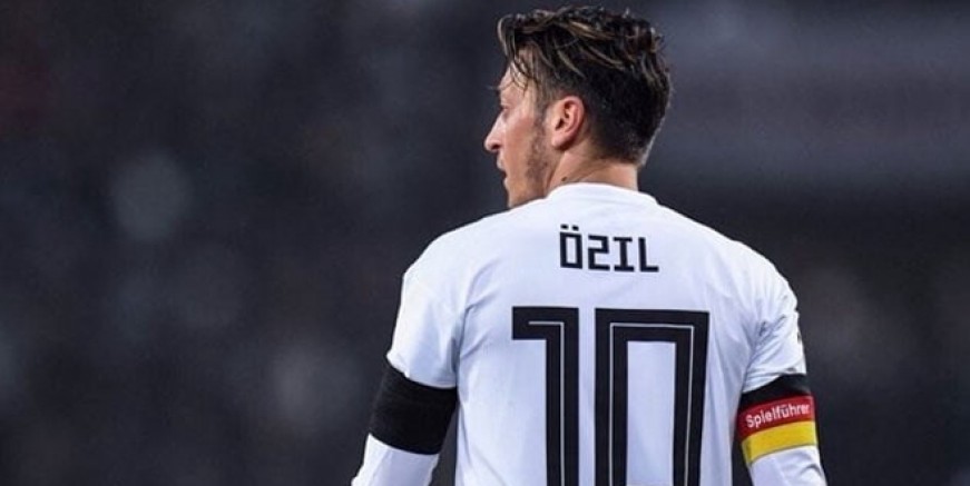 Almanya'da Mesut Özil depremi!
