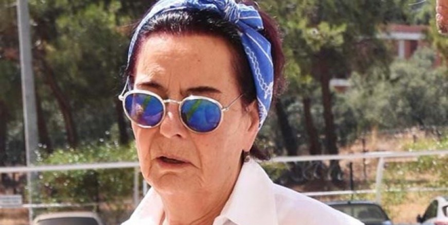 Fatma Girik Mustafa Ceceli'yi yerden yere vurdu