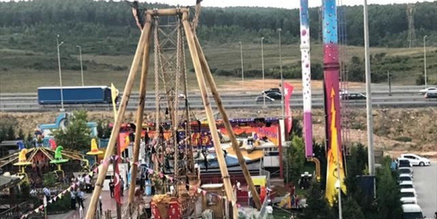 İstanbul'da lunapark faciası: 1 ölü
