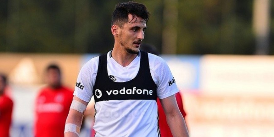 Beşiktaş Mustafa Pektemek'i gönderiyor