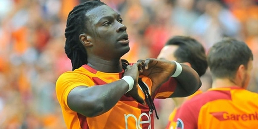 Gomis Muslera ile kapışmış!