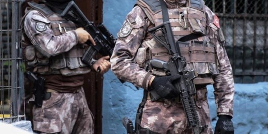 İstanbul'da DEAŞ'a operasyon: 38 gözaltı