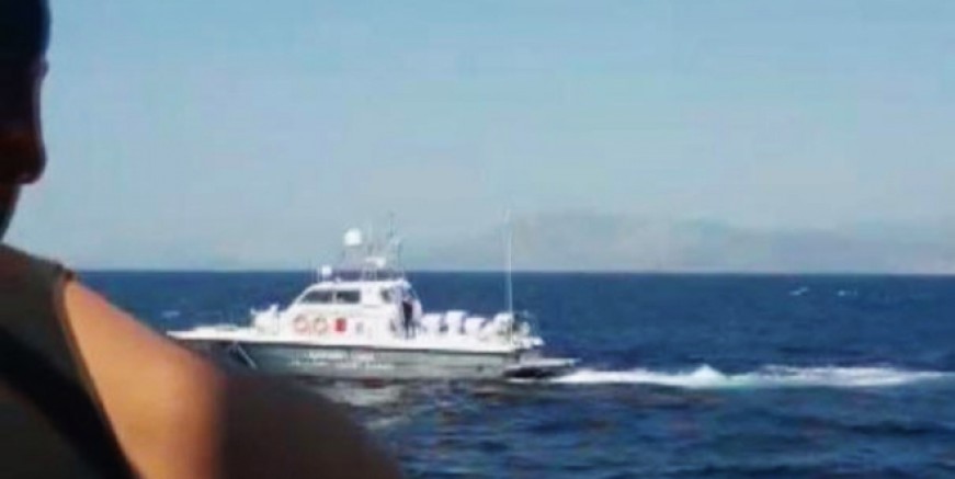 Yunan askeri Türk balıkçılara silah çekti!
