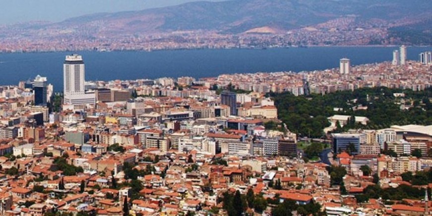 İzmir'de kötü kokunun nedeni bulunamadı!