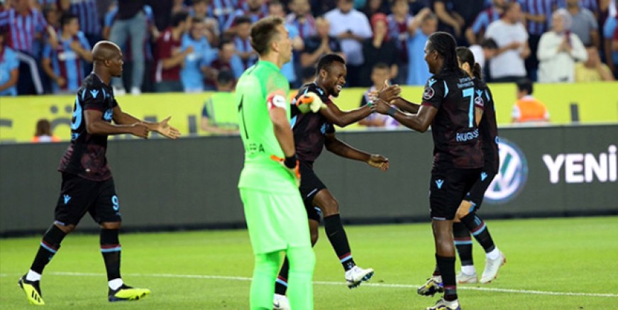 Trabzonspor Galatasaray'ı farka boğdu