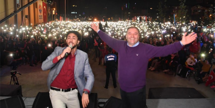Cumhuriyet Parkı’na görkemli açılış