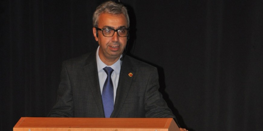 İnternetin çocuklara zararlı etkileri anlatıldı