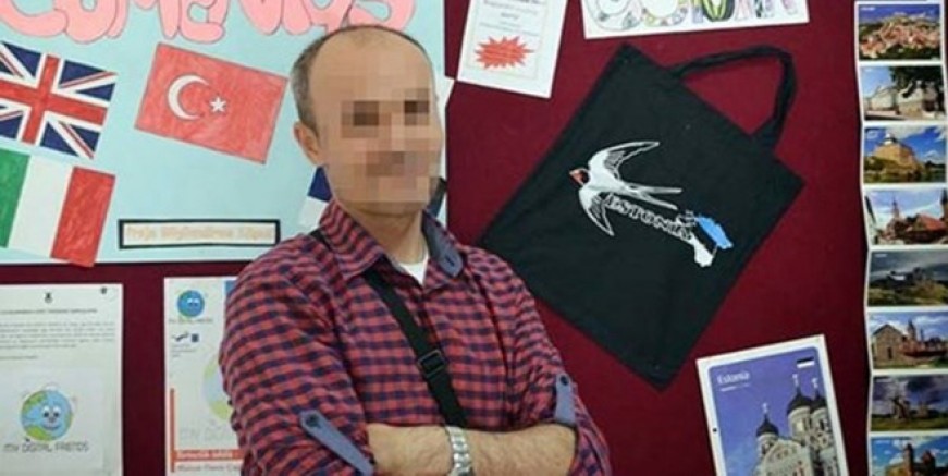 Öğretmenden kız öğrencisine iğrenç mesaj