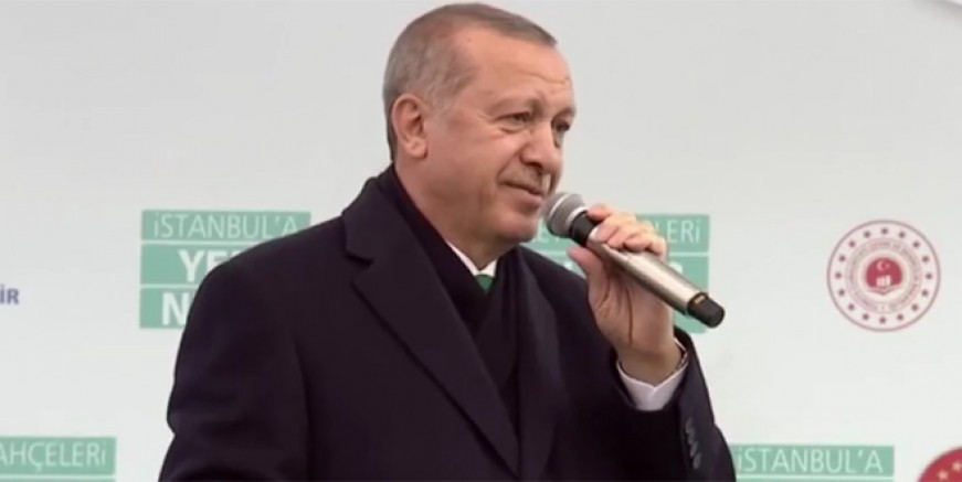 Gazi Mustafa Kemal'e hakaret ettirmeyiz