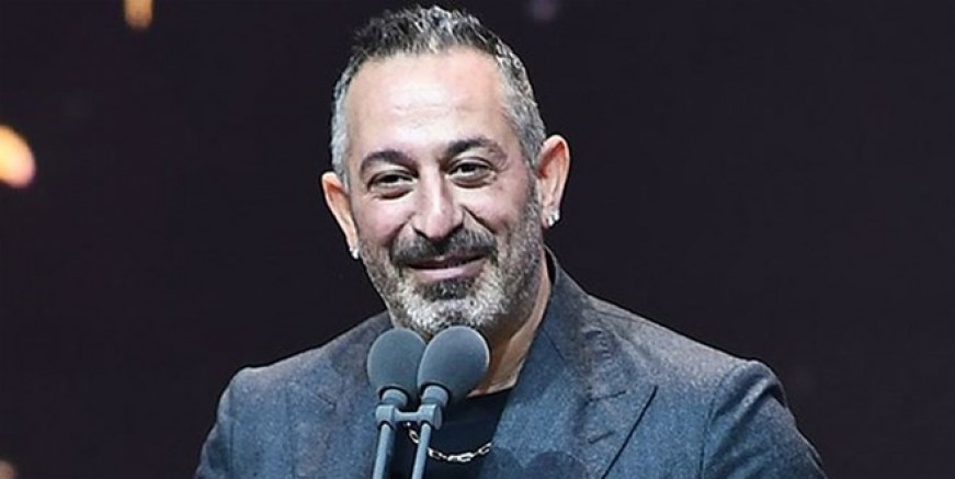 Cem Yılmaz kimdir?