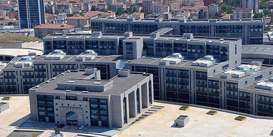 Kartal Adalet Sarayı'nda intihar!