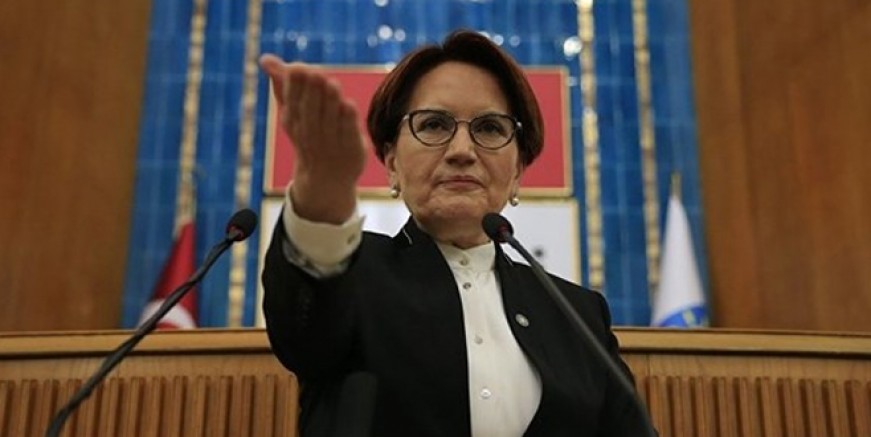 Meral Akşener medyayı topa tuttu!
