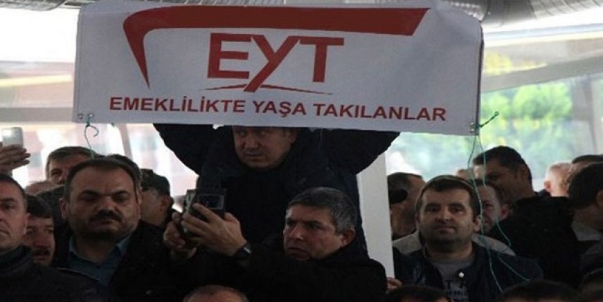 (EYT) Emeklilikte Yaşa Takılanlar'a sürpriz destek!