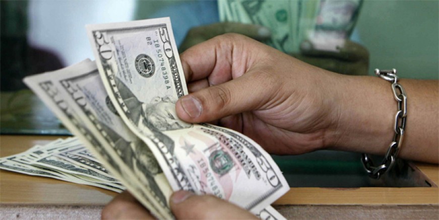 Merkez Bankası'nın hamlesiyle dolar geriledi