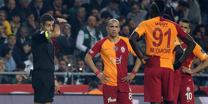 Galatasaray'da tek çare 4'te 4!
