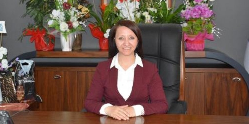 Sekreter olarak girdiği belediyeye başkan oldu