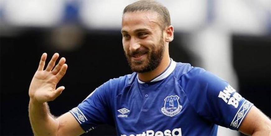 Cenk Tosun Beşiktaş'a göz kırptı