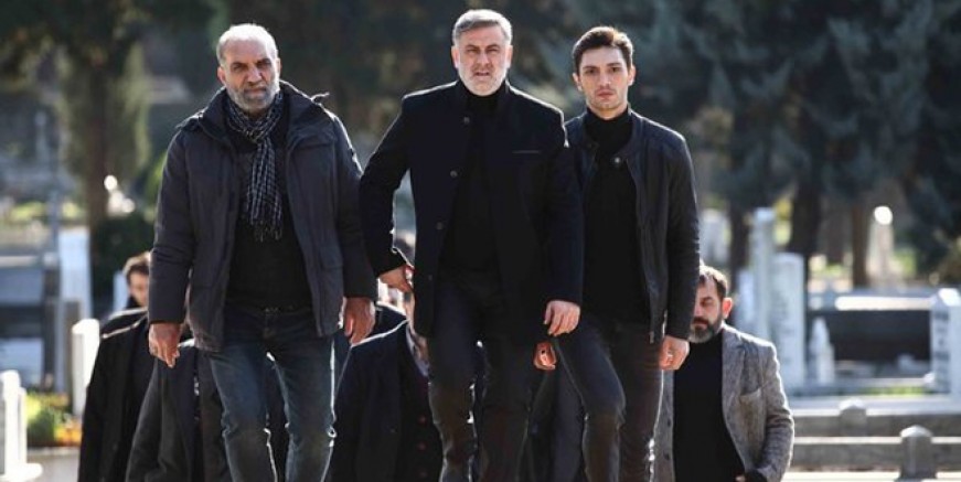 Eşkıya Dünyaya Hükümdar Olmaz'da 2 ayrılık