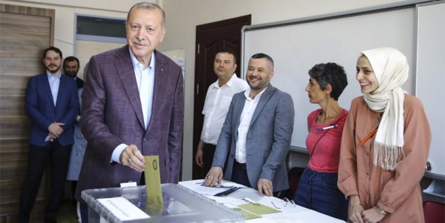 AK Parti'de köklü değişim başlıyor!