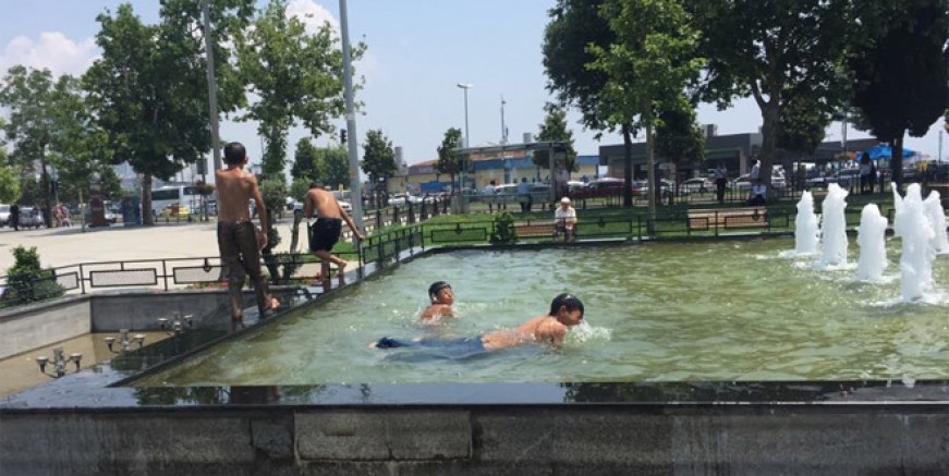Kartal'da süs havuzunda tehlikeli serinlik!
