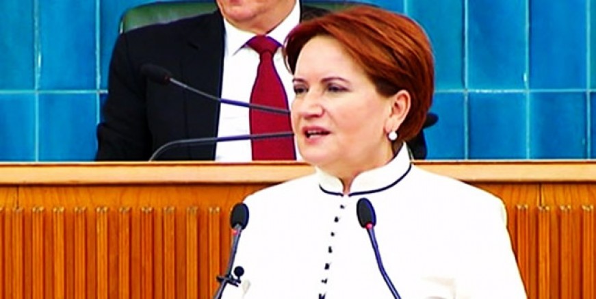 Meral Akşener Berat Albayrak'ı hedef aldı!