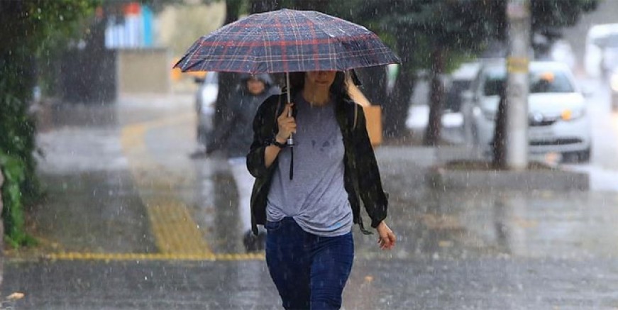 Meteoroloji'den İstanbul'a sağanak uyarısı