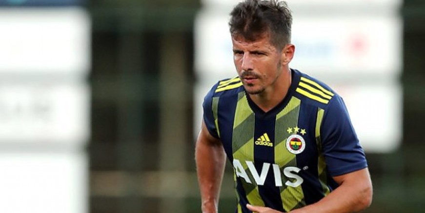 Emre Belözoğlu Harun Tekin'i fena fırçaladı