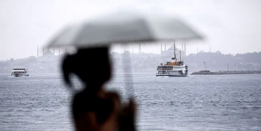 İstanbul'da sağanak yağış esareti