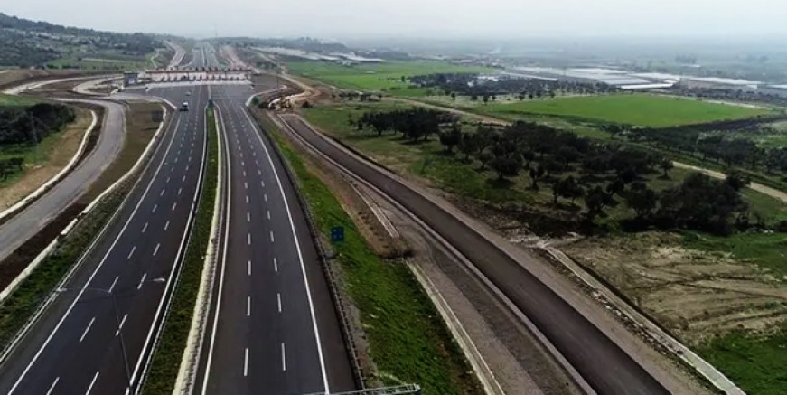 İstanbul - İzmir arası 3.5 saate iniyor