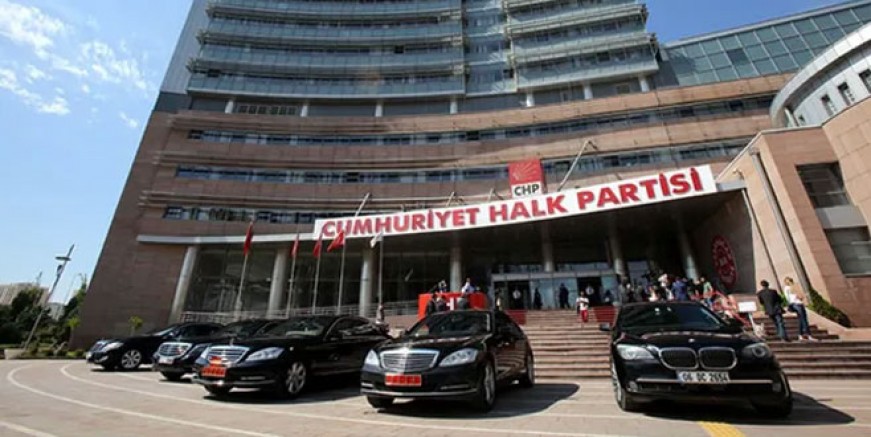 CHP'de parti örgütü yenileniyor