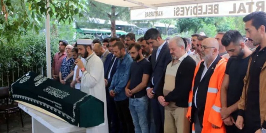 Kartal Belediyesi'ni sarsan ölüm!