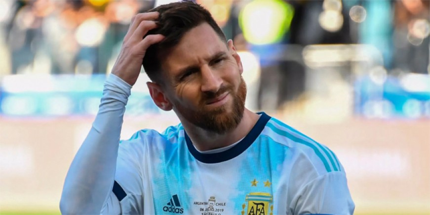Lionel Messi'ye tarihi ceza!