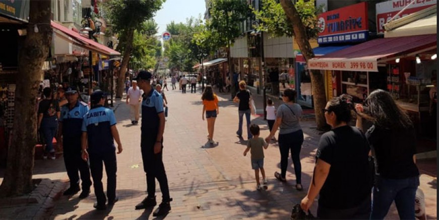 Maltepe’de sokak işgallerine geçit yok!