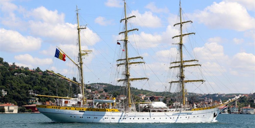 Nava Scoala Mircea İstanbul'da