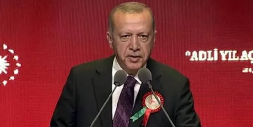 Erdoğan'dan törene katılmayan barolara tepki!