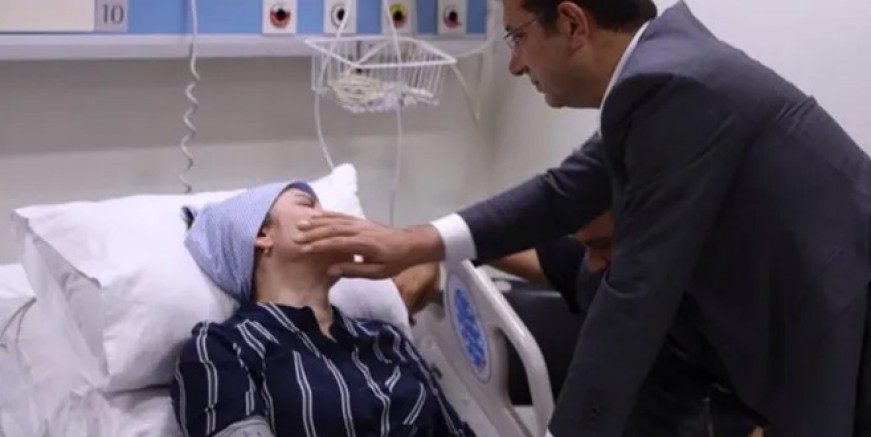 İmamoğlu'ndan Neslican Tay'ın ailesine taziye ziyareti