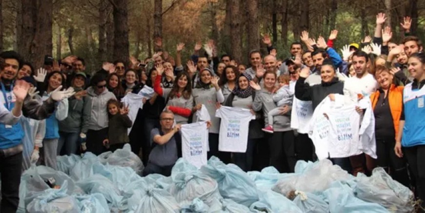 Kartal Belediyesi'nden 'Let's do it' hareketine destek