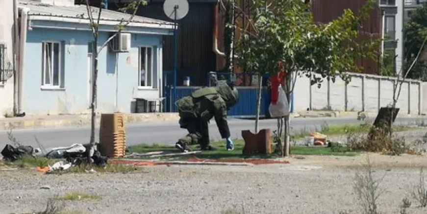 Kartal'da şüpheli paket alarmı!