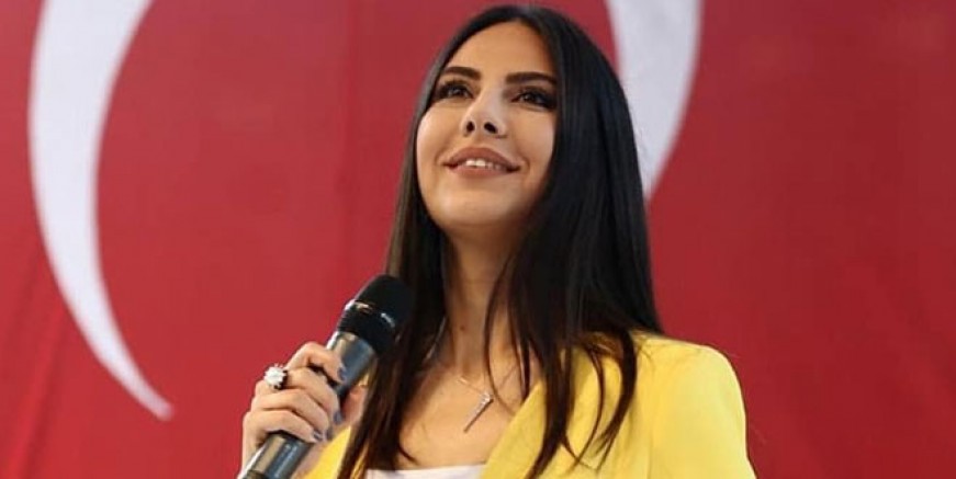 FB TV sunucusu Dilay Kemer dua istedi