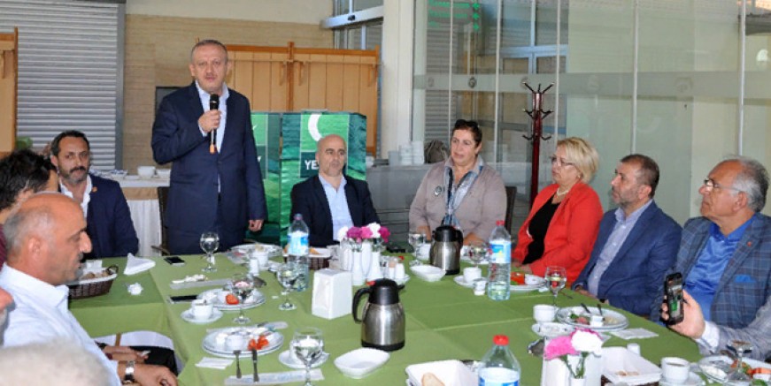 Hülya Göbeloğlu 'Yeşilay siyaset üstü bir kurum'