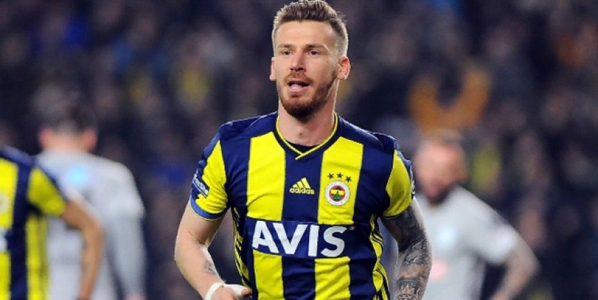 Serdar Aziz 'Fenerbahçe'den ayrılmam'