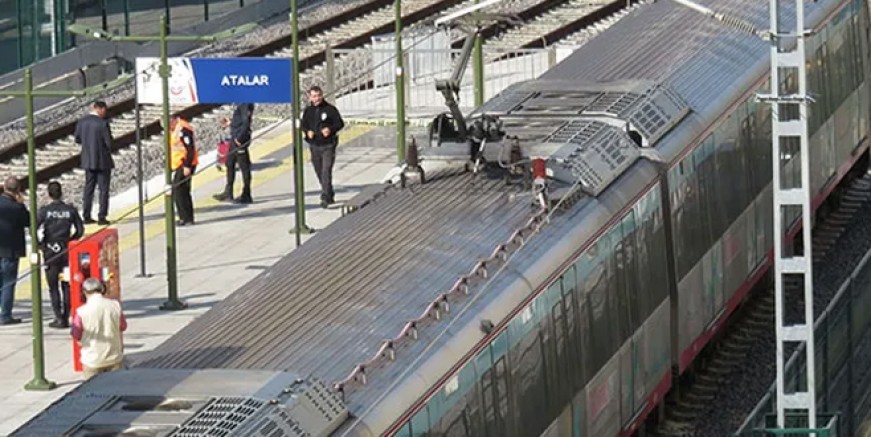 Kartal'da Marmaray istasyonunda feci kaza!