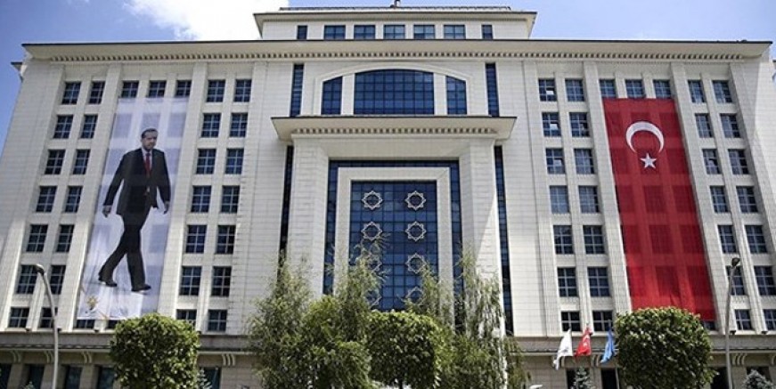 AK Parti'den teşkilatlara önemli uyarı!